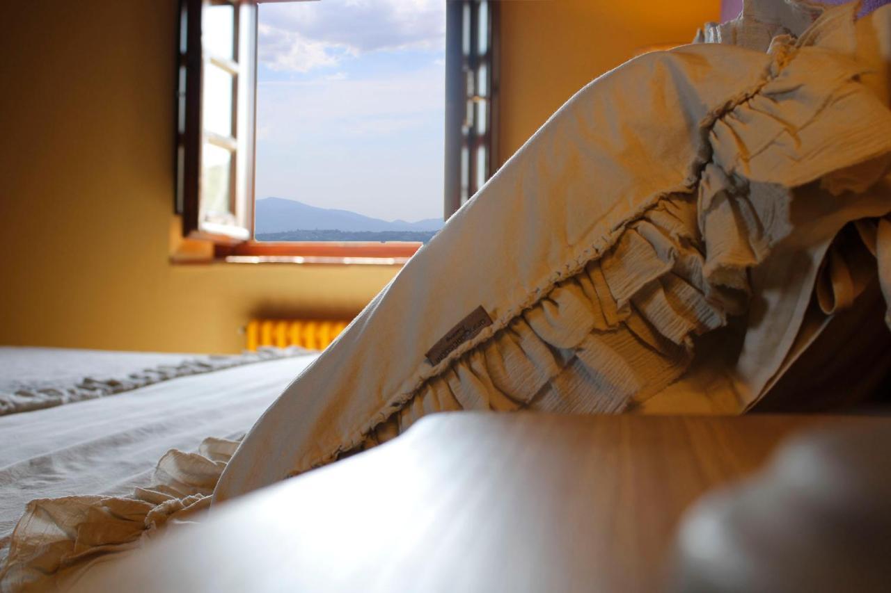Casa Loretta, Your Luxurious Getaway With Stunning Views Nievole Exterior foto
